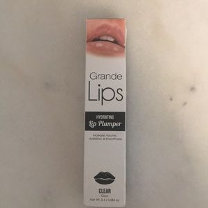 Grande lips hydrating lip plumper